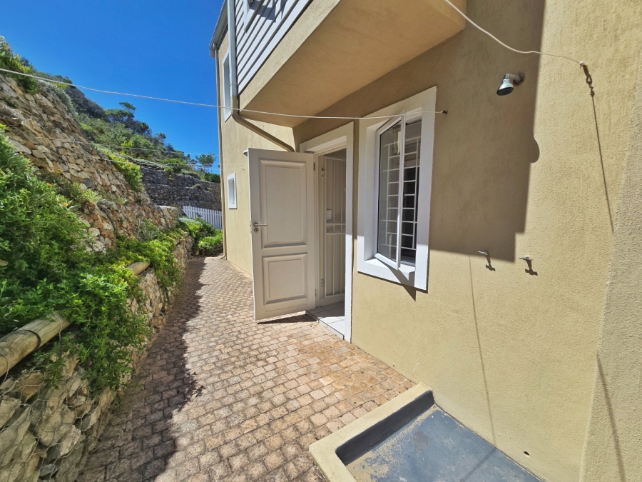 3 Bedroom Property for Sale in Cola Beach Western Cape